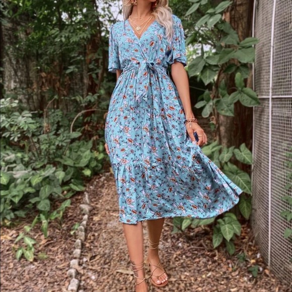 Boho floral ruffle hem belted dress - Picture 4 of 14